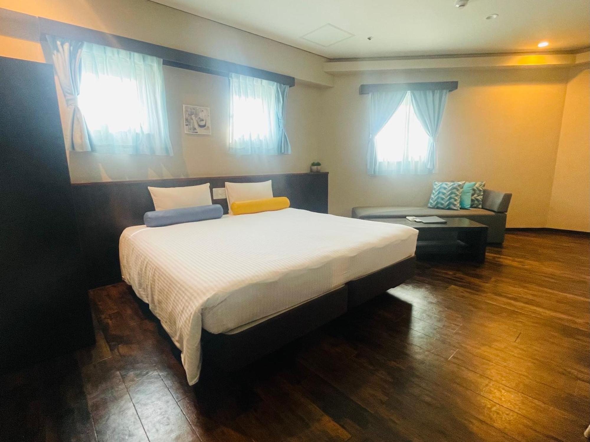Rycom Crystal Hotel Okinawa المظهر الخارجي الصورة